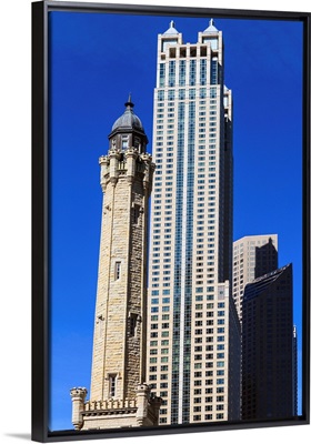Chicago Water Tower, behind is 900 North Michigan, Chicago, Illinois, USA