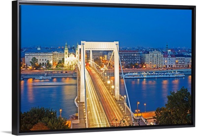 Elizabeth Bridge, Banks of the Danube, Budapest, Hungary
