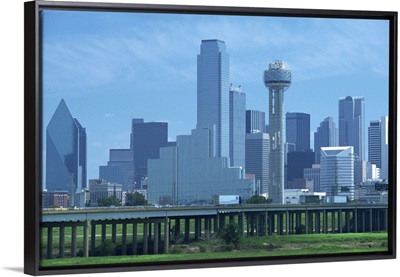 Freeway bridge over the Dallas River floodplain, and skyline, Dallas, Texas, USA