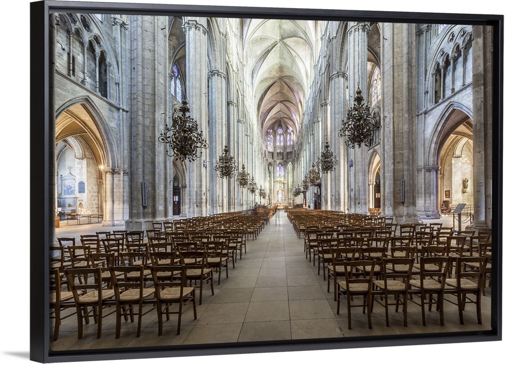 https://static.greatbigcanvas.com/images/singlecanvas_floatingframe_floatblack/robert-harding-world-imagery/the-cathedral-of-saint-etienne-bourges-cher-france,2517933.jpg