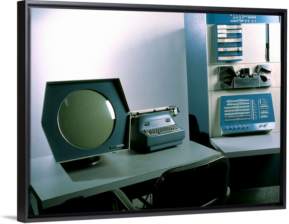 DEC PDP-1 computer, on display at the Computer History Museum, USA. Developed by DEC (Digital Equipment Corporation) in 19...