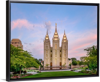 Salt Lake Temple, Blue and Pink Sky, Salt Lake City, Utah
