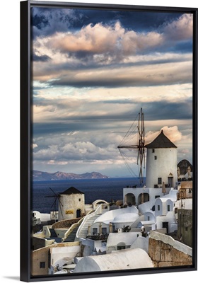 Sunset at Oia, on the island of Santorini, Greece