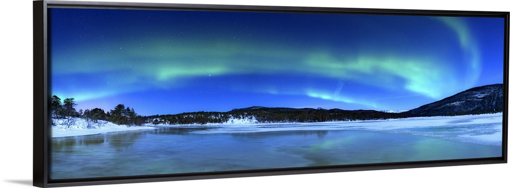 Aurora Borealis, Tennevik Lake, Troms, Norway..