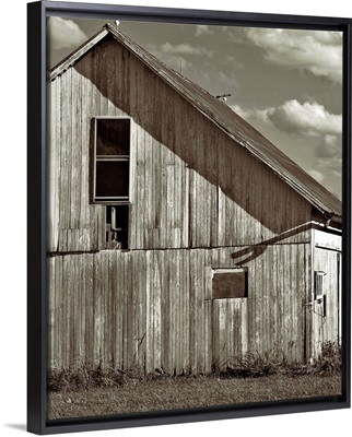 An old timber barn in Ohio