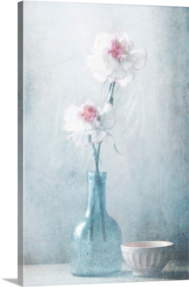 Friendship In Flowers