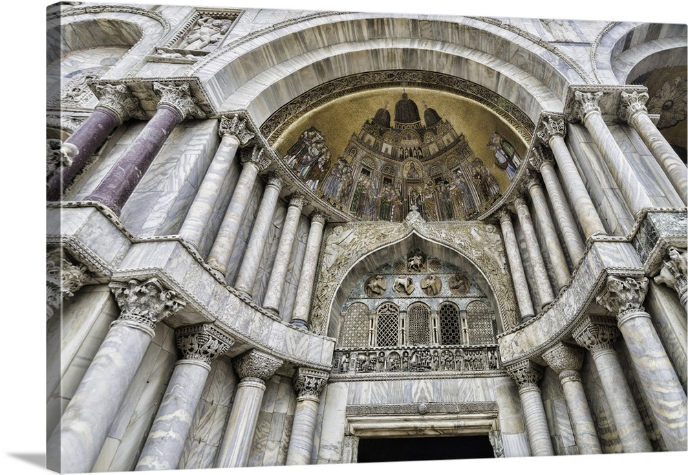 Basilica De San Marcos, Venice, Italy