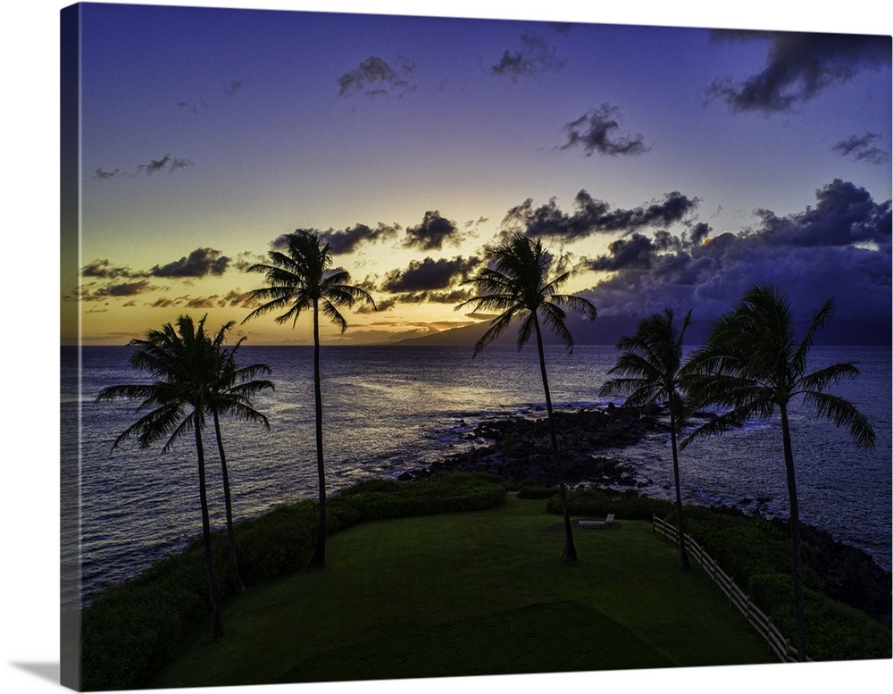 Colorful sunset at Kapalua, Maui, Hawaii