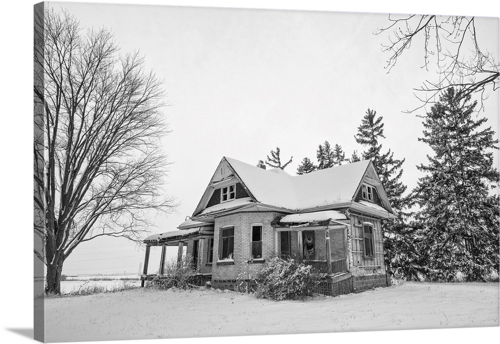 Abandoned House In The Countryside In Winter, Ontario