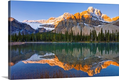 Bow Lake And Crowfoot Mountain At Sunrise, Alberta, Canada