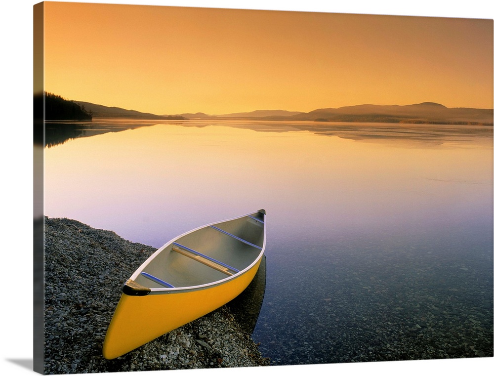 Canoe, Tchesinkut Lake, British Columbia, Canada