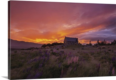 Church Of The Good Shepherd At Lake Tekapo At Sunrise, South Island, New Zealand