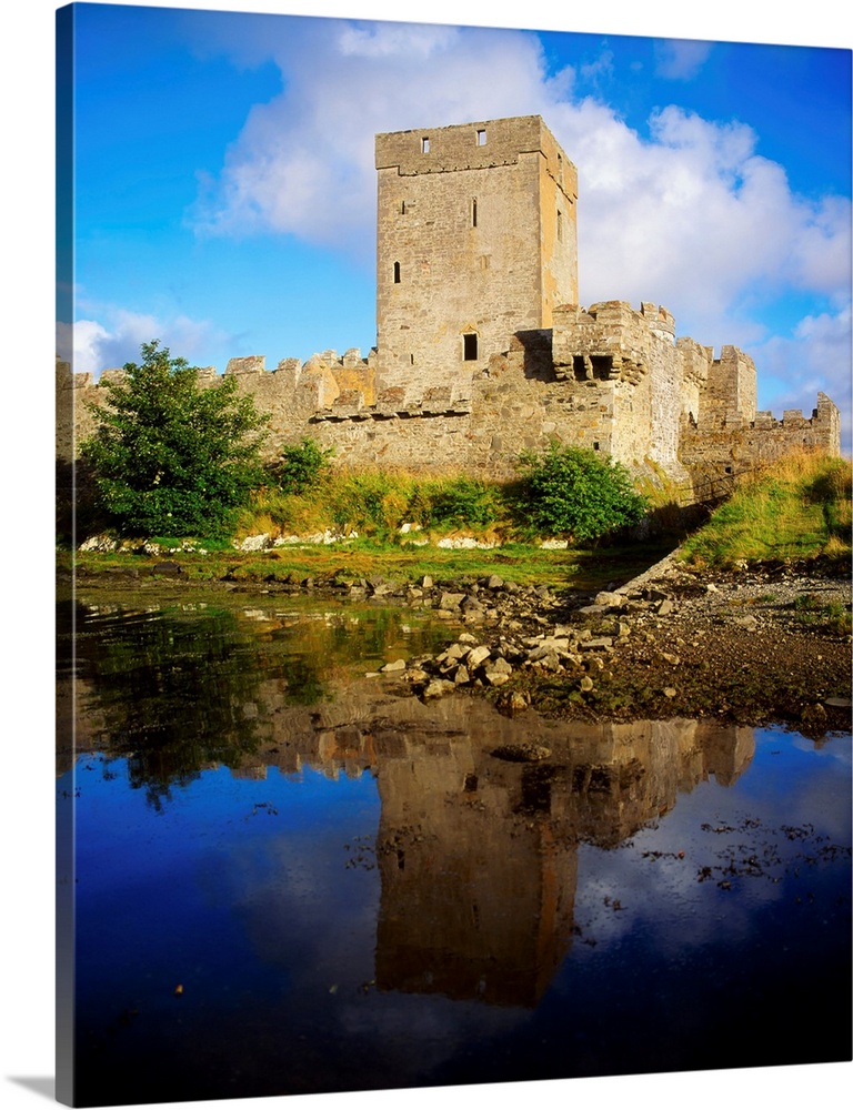 Doe Castle, Co. Donegal, Ireland
