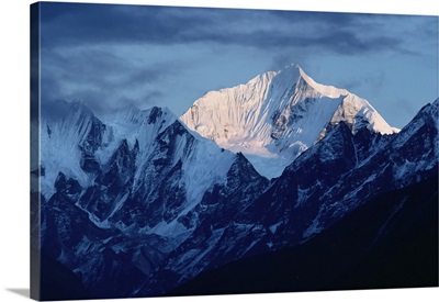 Ganchempo Peak In The Jugal Mountain Range Of The Nepal Himalayas, Nepal