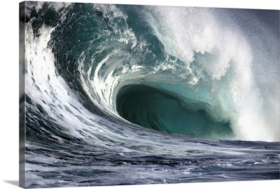 Hawaii, Big Powerful Wave Break