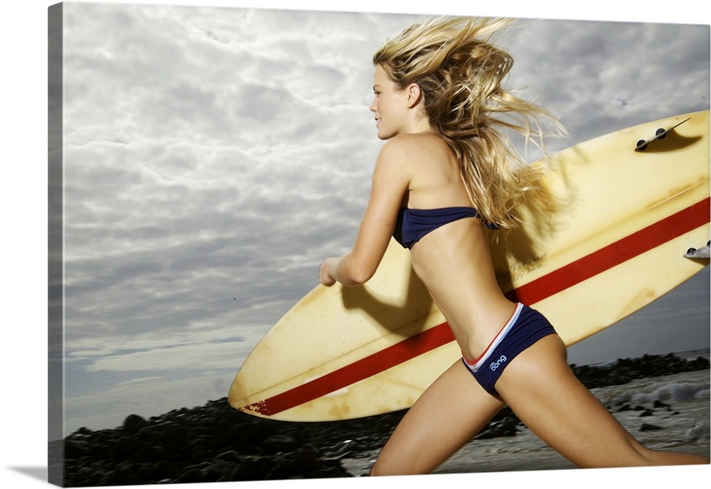 Hawaii, Kauai, Kealia Beach, Surfer Girl Enjoying A Day Out.