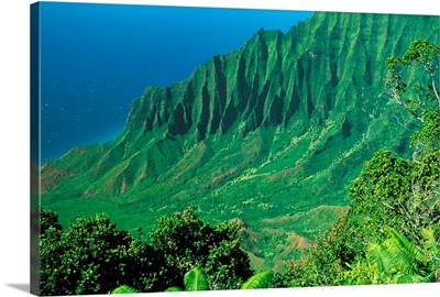 Hawaii, Kauai, Na Pali Coast, Overlooking Kalalau Valley