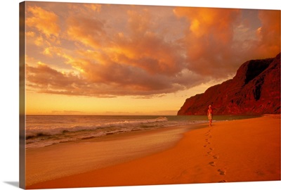 Hawaii, Kauai, Polihale Beach At Sunset, Woman Walking Down Shoreline