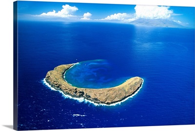 Hawaii, Maui, Aerial Overview Of Molokini Crater