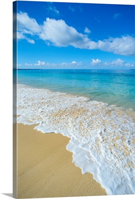 Hawaii, Maui, Makena Beach, Closeup Of Shoreline And Calm Turquoise Ocean
