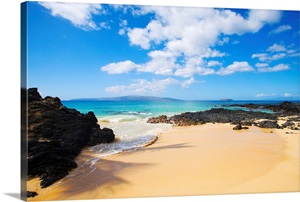 Hawaii, Maui, Makena, Maui Wai Or Secret Beach image thumbnail
