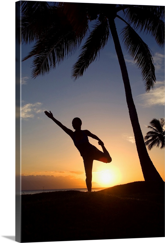 Hawaii, Maui, Olowalu, Woman Doing Yoga At Sunset Under Palm Trees
