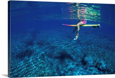 Hawaii, Surfer, Below Surface, Pink/Yellow Board, Clear Water