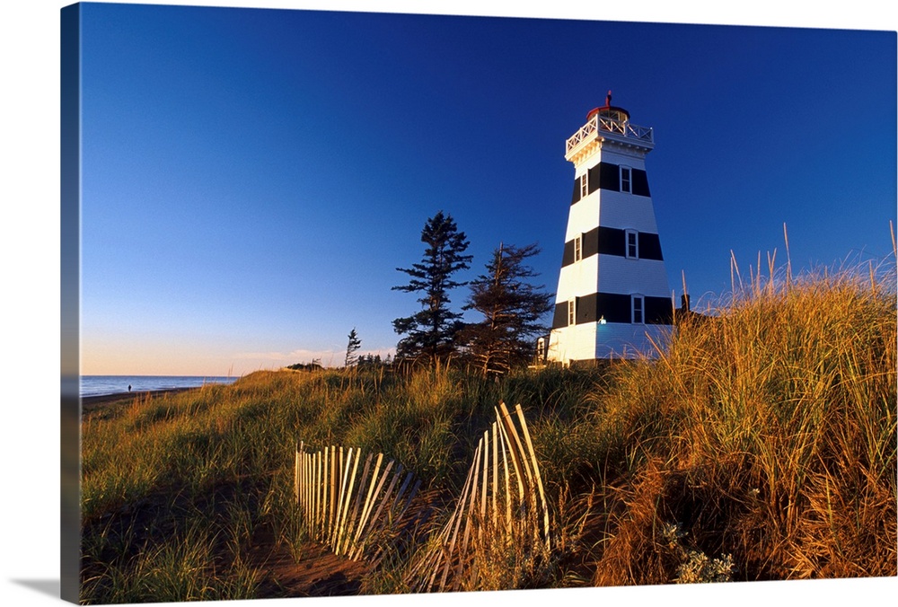Lighthouse, Cedar Dunes Provincial Park, Prince Edward Island, Canada