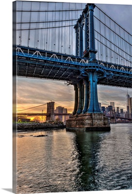 Manhattan and Brooklyn Bridges at sunset,  Brooklyn Bridge Park; New York City
