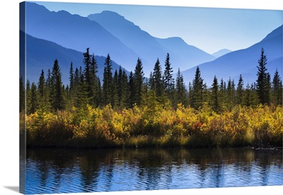 Mountain Range At Vermilion Lakes In Autumn, Banff National Park, Alberta, Canada