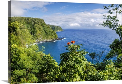 North Coast View Of Road To Hana On The Island Of Maui, Hawaii,