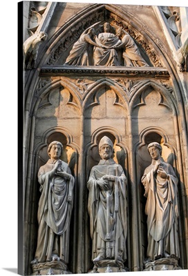 Notre Dame Cathedral, South Facade, Apostle Sculptures