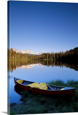 Oregon, Cascade Mountains, Canoe At Scott Lake, Three Sisters Mountain