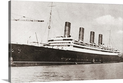 RMS Aquitania, Cunard Line Ocean Liner In 1913