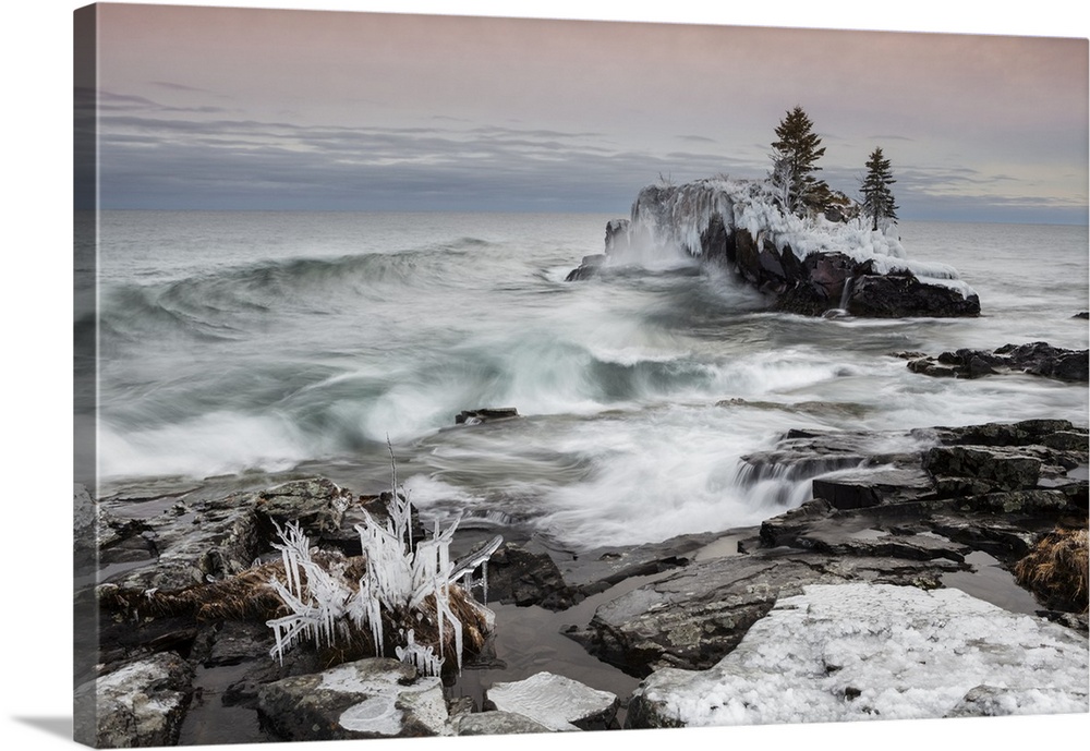 Snow And Ice Along The Shoreline Of Lake Superior In Winter; Thunder Bay, Ontario, Canada