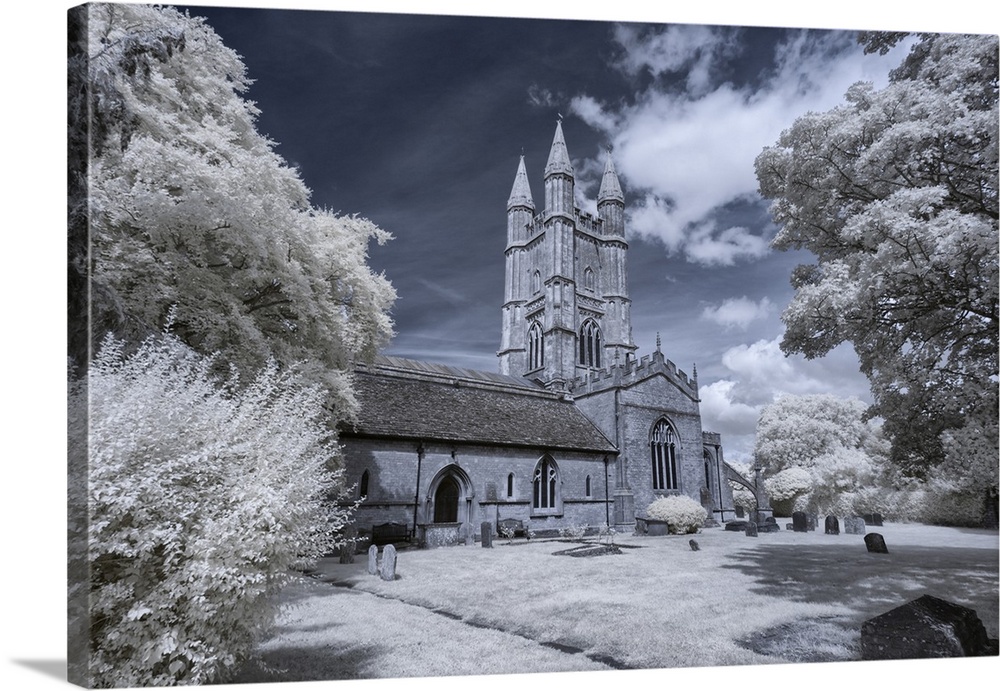 St Sampsons chuch and churchyard in Cricklade in Infrared.