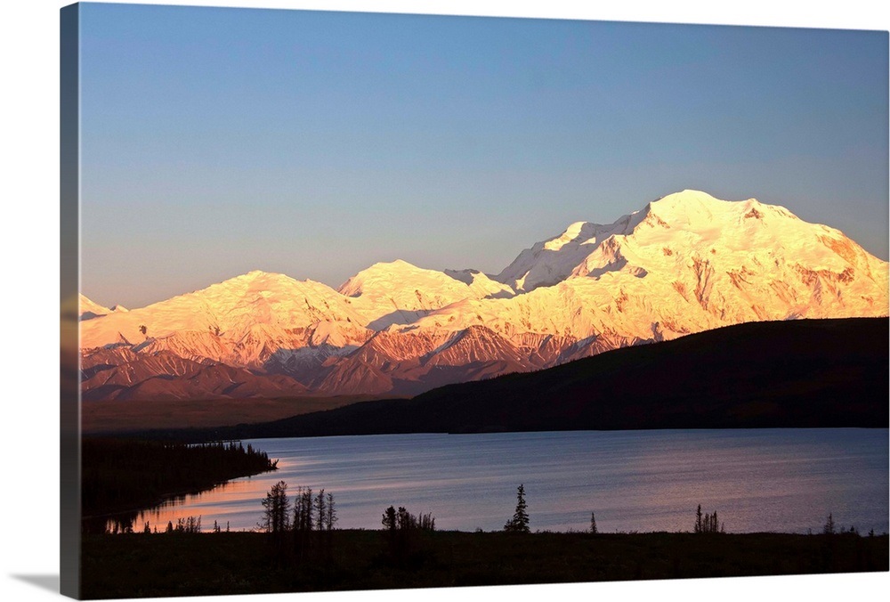 Sunset scenic over Wonder Lake and Mt. McKinley, Denali National Park ...