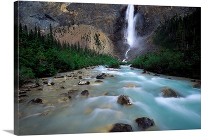 Takakkaw Falls, Golden, Rocky Mountains, British Columbia, Canada