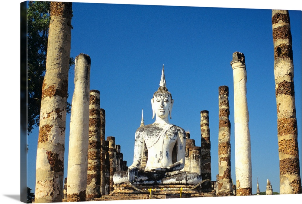 Thailand, Sukhothai, Wat Mahathat, Buddha Statue And Pillars
