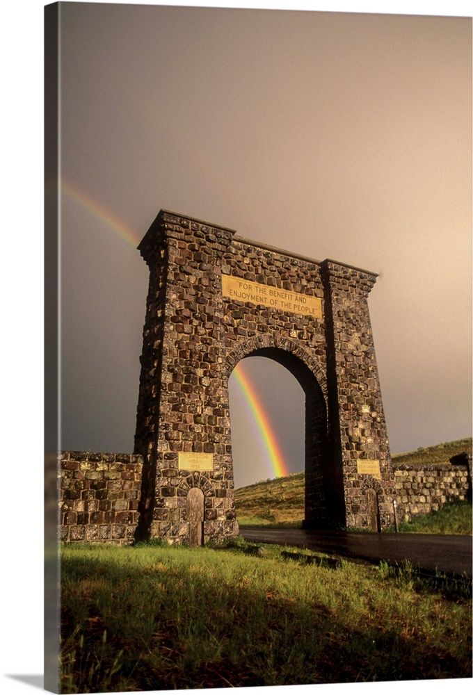 The Roosevelt Arch, Gardiner, Montana, in Yellowstone National Park, Wyoming, United States of America. The Roosevelt Arch...