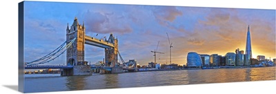 UK, City Hall and Tower Bridge at sunset from River Thames, London