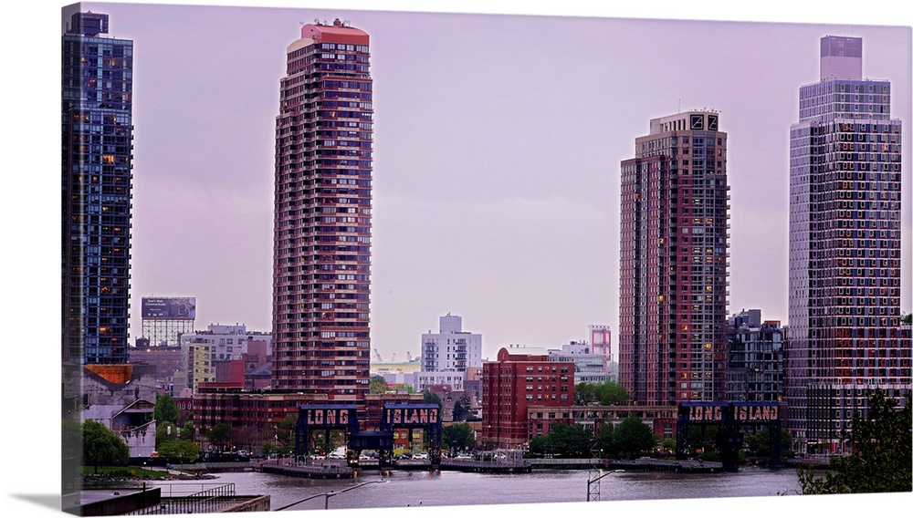 Panoramic View Of Long Island City