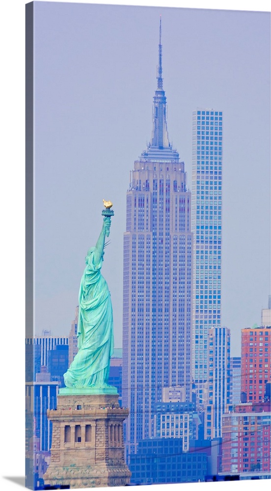Statue Of Liberty, Empire State Buillding And 432 Park Avenue