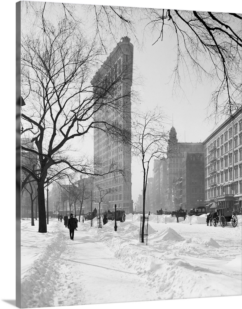 Vintage photograph of Flatiron Building in Snow, New York City