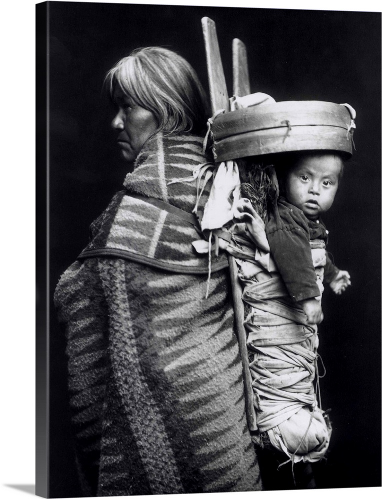 BAL144988 Navaho woman carrying a papoose on her back, c.1914 (b/w photo) by Carpenter, William J. (b.1861); Private Colle...