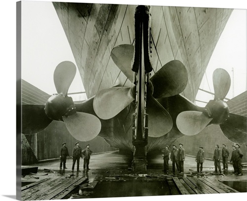 The Titanic's propellers in the Thompson Graving Dock of Harland ...