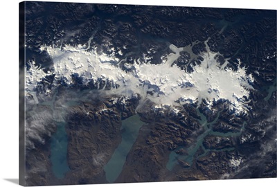 The Patagonia glaciers that survived the summer, and the lakes they melted into
