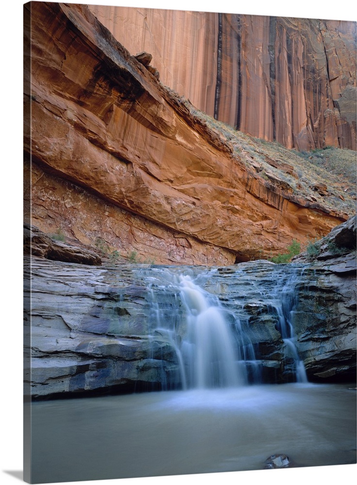 A waterfall on the Escalante River in Coyote Gulch, Grand Staircase-Escalante National Monument, Utah.