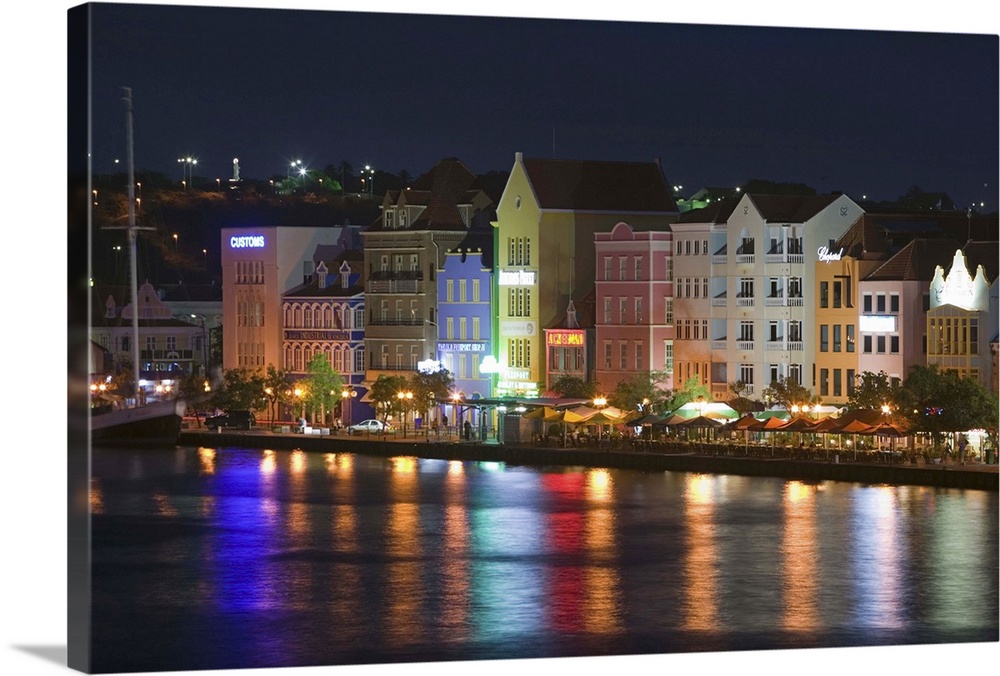 ABC Islands-CURACAO-Willemstad:.Punda- Waterfront Buildings / Evening