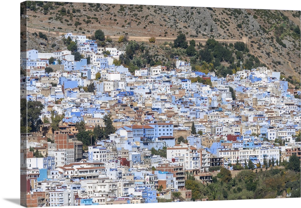 Africa, Morocco, Chefchaouen. Overview of town. Credit: Bill Young